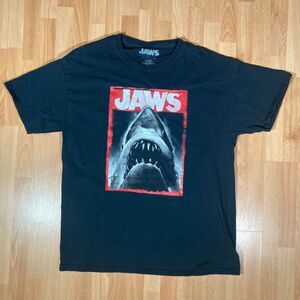 Jaws:  Mens Large (42-44) Black Graphic tee shirt • Shark, Movie •